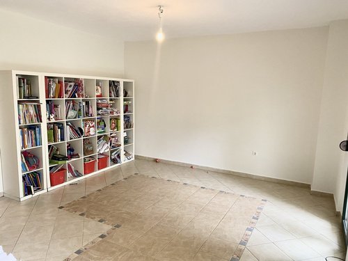 Σαλονοτραπεζαρία ισογείου